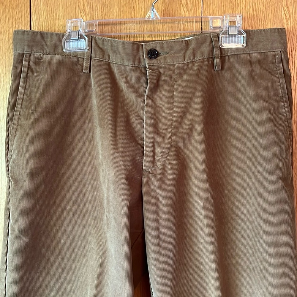 Dockers Pacific Field Khaki tan pants corduroy business casual 36 x 32 tan GUC